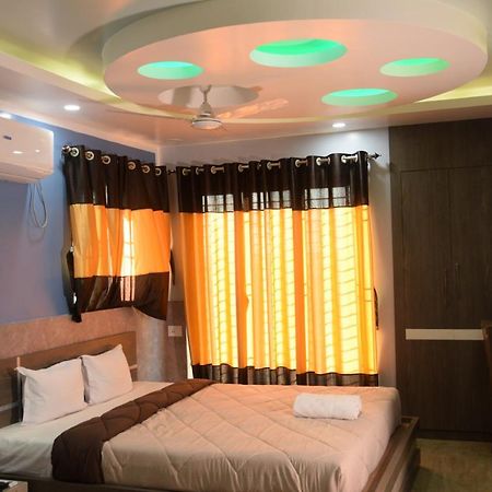 Hotel Nandini Baharampur Экстерьер фото