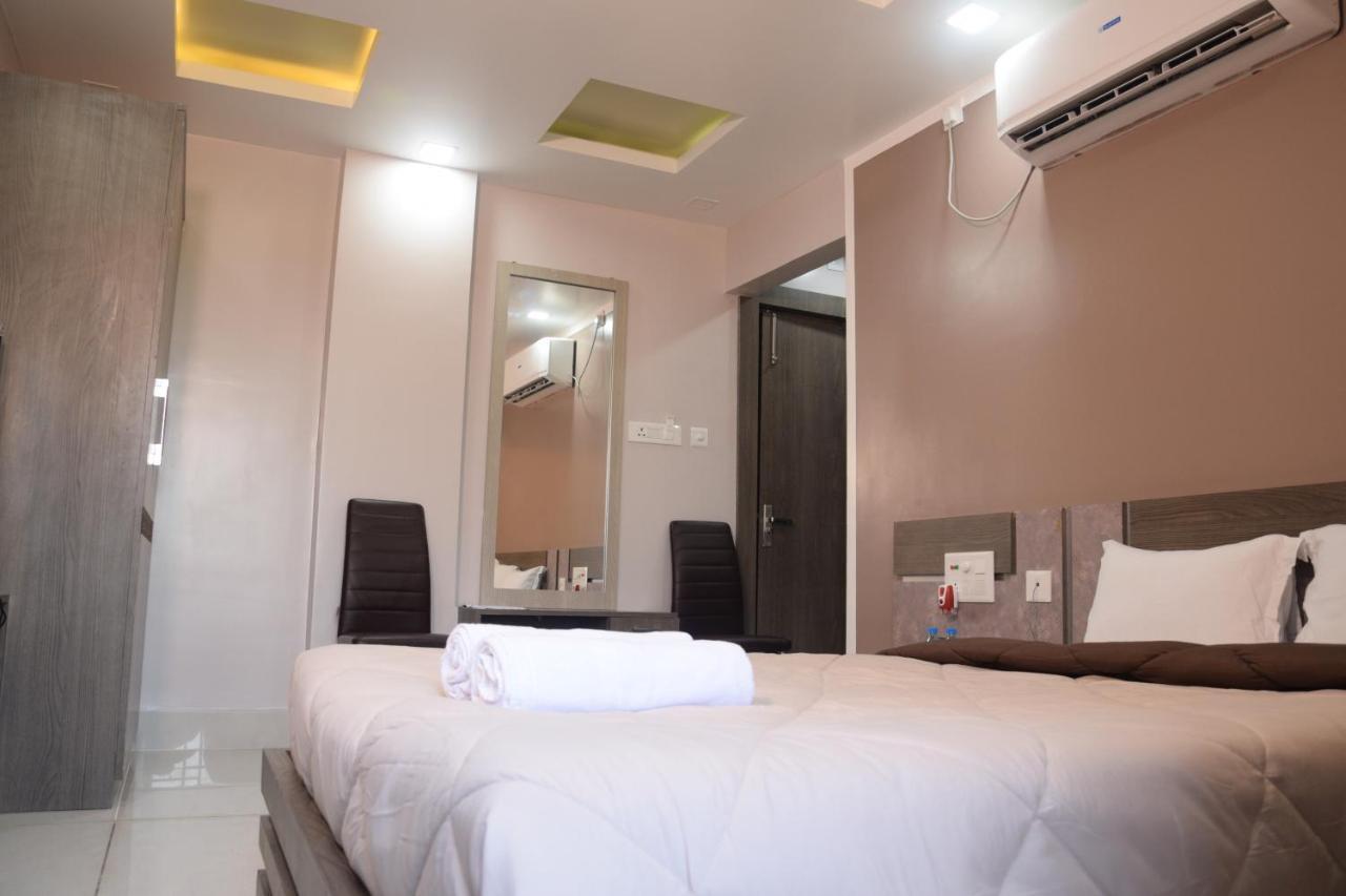 Hotel Nandini Baharampur Экстерьер фото