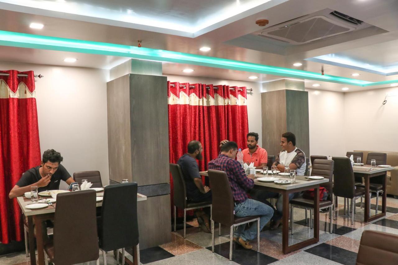 Hotel Nandini Baharampur Экстерьер фото