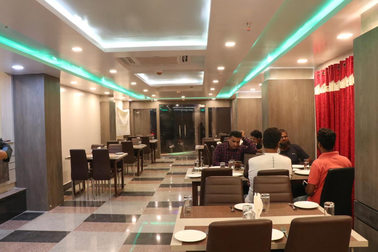 Hotel Nandini Baharampur Экстерьер фото